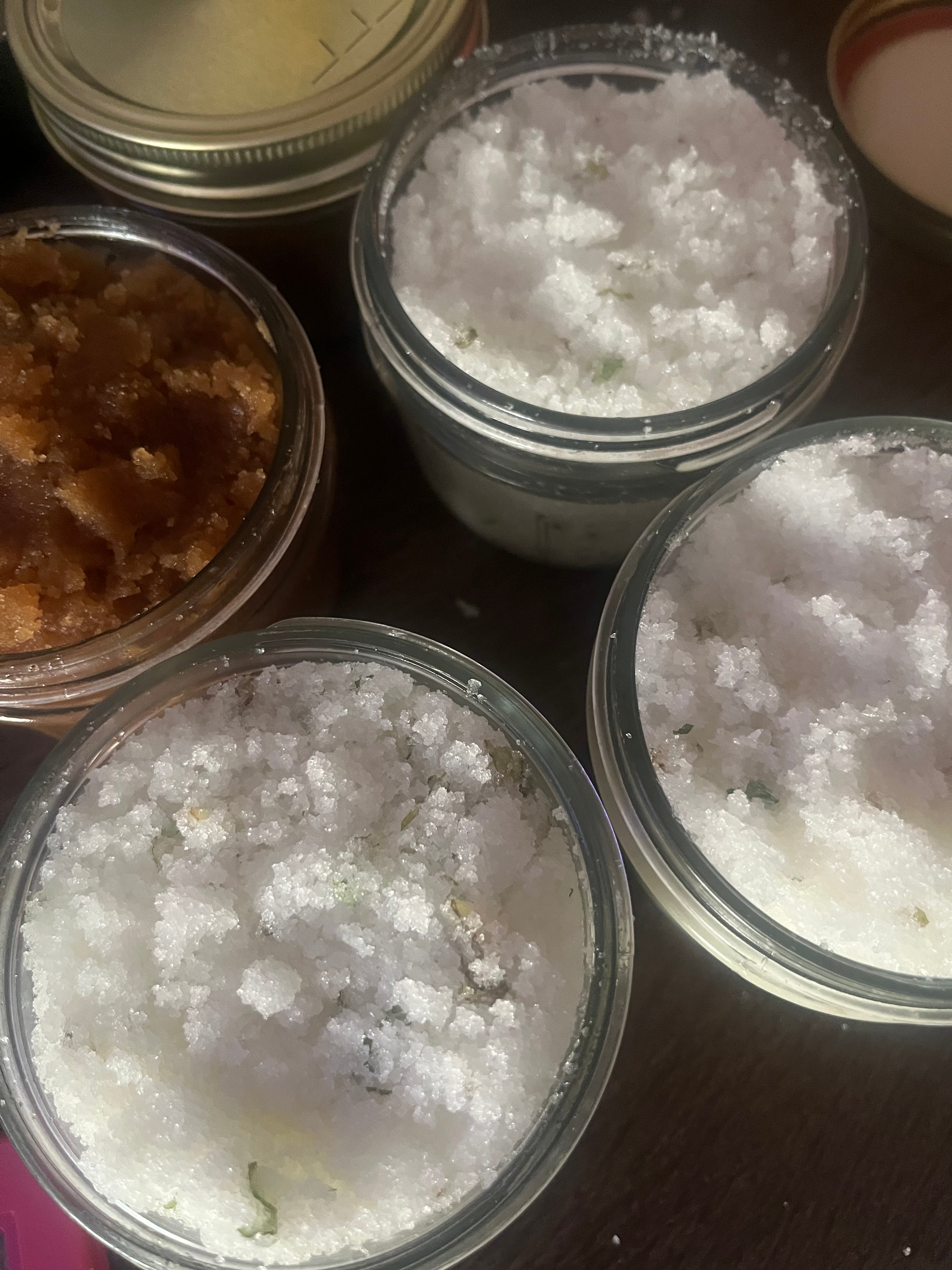 SUGAR SCRUB